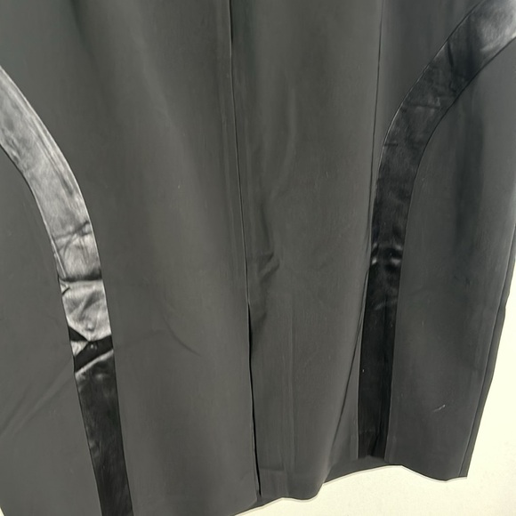 Lafayette 148 black knee length black sheath dress size 10 - Picture 7 of 11